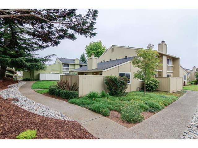 1614 Dolphin Drive - 2/2 945sf - sold for $450K in 14 DOM